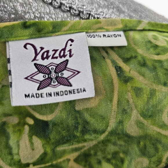 Yazdi Batik Print One-Size Beach Cover-Up - Picture 5 of 5